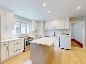147 Langdon Ave 149, Watertown MA 02472
