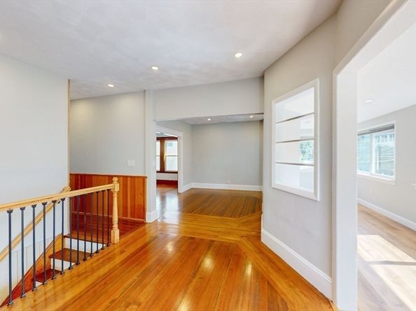 147 Langdon Ave 149, Watertown MA 02472