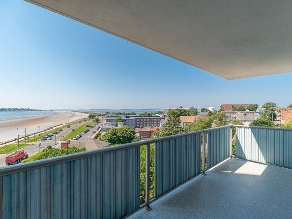 300 Lynn Shore Dr 701, Lynn MA 01902
