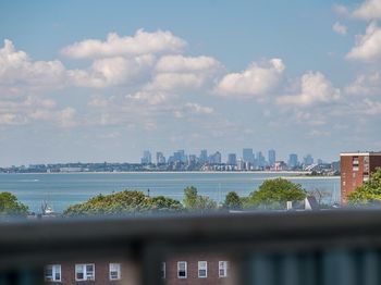 300 Lynn Shore Dr