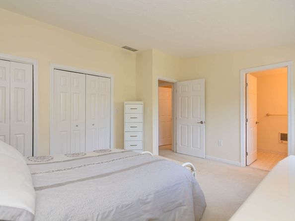 8 Ledgewood 20, Peabody MA 01960