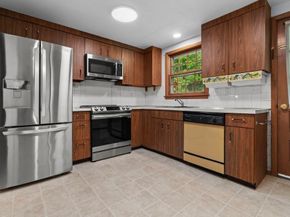 25 Lanewood Ave., Framingham MA 01701