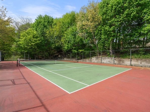 7 S Stone Mill Drive 403, Dedham MA 02026