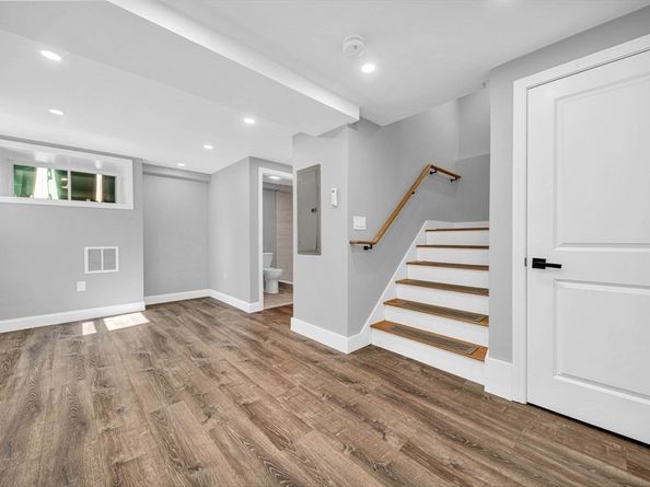 6b Pinkham Pl 2, Lynn MA 01902