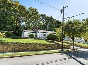 318 Austin  St A, Newton MA 02465