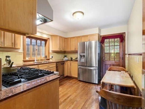 318 Austin  St A, Newton MA 02465