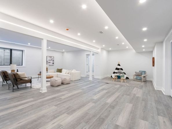 29 Tolman St, Needham MA 02492