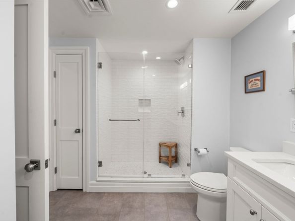 519 E 2nd St 207, Boston MA 02127