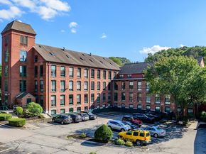 14 Sanford St 56, Medway MA 02053