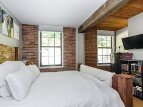 14 Sanford St 56, Medway MA 02053