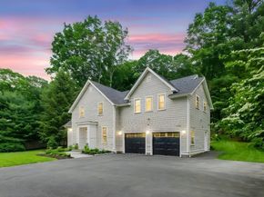 98 Great Plain Ave, Wellesley MA 02482
