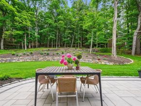 98 Great Plain Ave, Wellesley MA 02482
