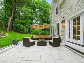98 Great Plain Ave, Wellesley MA 02482