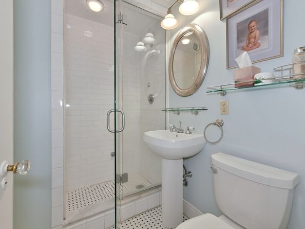 250 Commonwealth Avenue 7, Boston MA 02116