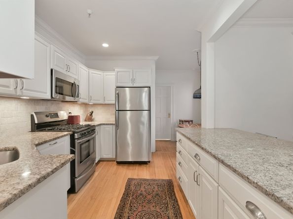 250 Commonwealth Avenue 7, Boston MA 02116