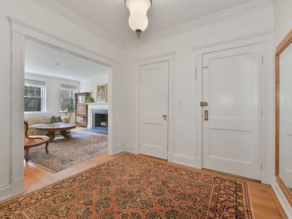 250 Commonwealth Avenue 7, Boston MA 02116