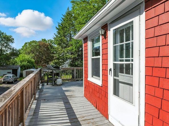 98 Bridge St, Beverly MA 01915