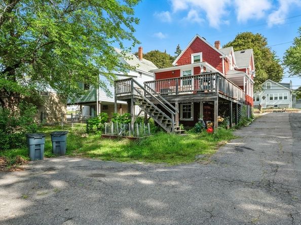 98 Bridge St, Beverly MA 01915