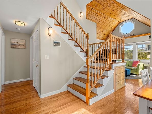5 65th St, Newburyport MA 01950
