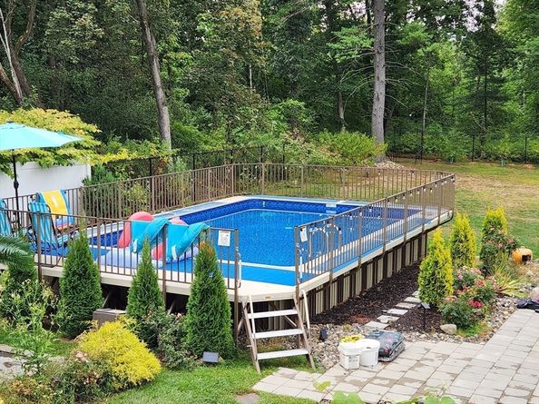 399 North Street, Tewksbury MA 01876
