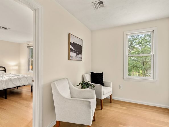 11 Skylar Drive, Southborough MA 01772