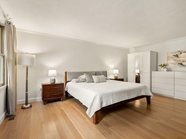 11 Skylar Drive, Southborough MA 01772