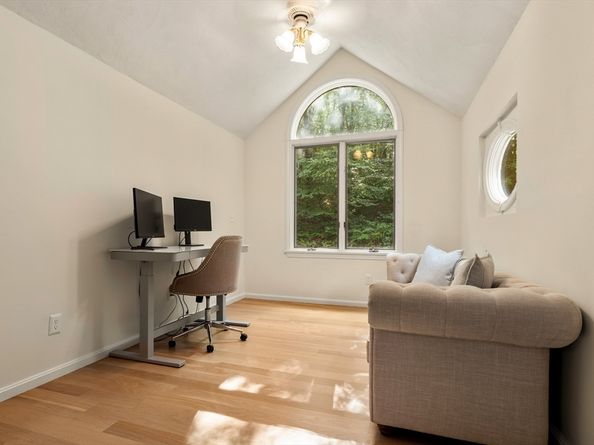 11 Skylar Drive, Southborough MA 01772