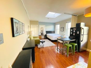 1411 Commonwealth Ave