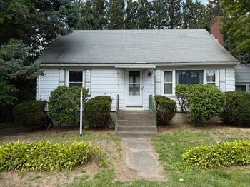 7 Heather Ave