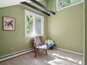 28 Pine St, Duxbury MA 02332