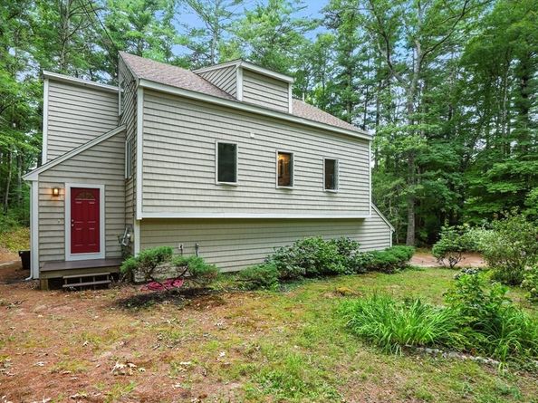 28 Pine St, Duxbury MA 02332