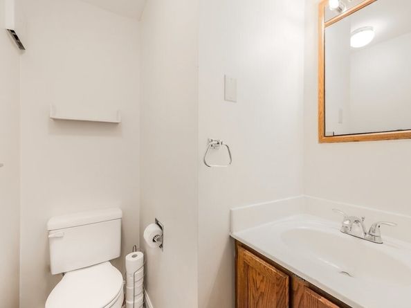 17 Bixby Rd 7, Spencer MA 01562