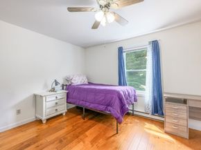17 Bixby Rd 7, Spencer MA 01562