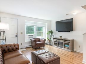 17 Bixby Rd 7, Spencer MA 01562
