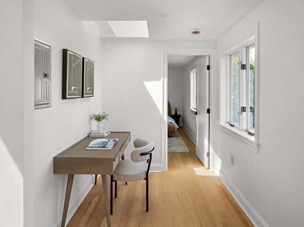 171 Shaw Rd, Brookline MA 02467