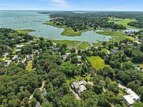 39 Bay Pond Rd, Duxbury MA 02332
