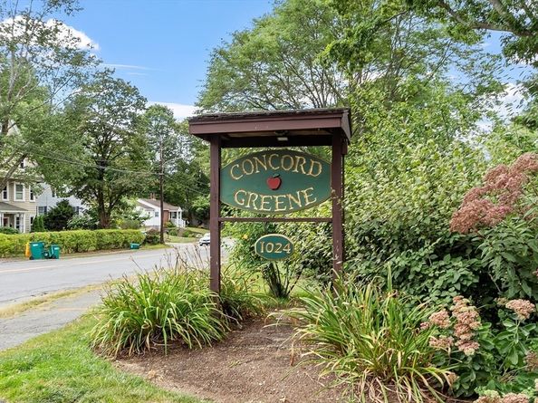 1 Concord Greene 7, Concord MA 01742