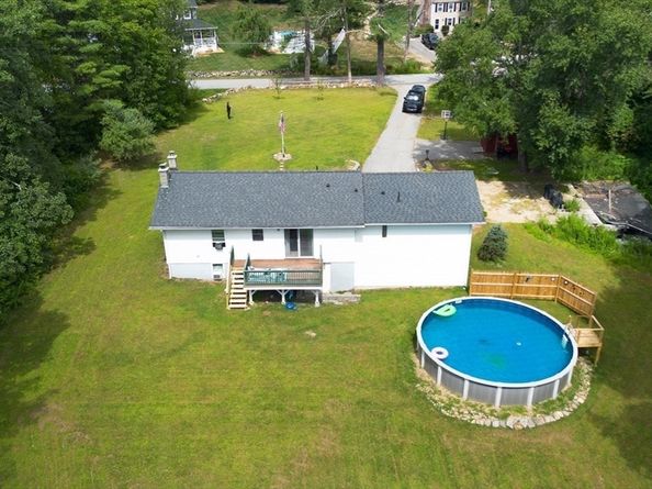149 Berry Corner Rd, Charlton MA 01507