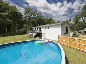 149 Berry Corner Rd, Charlton MA 01507