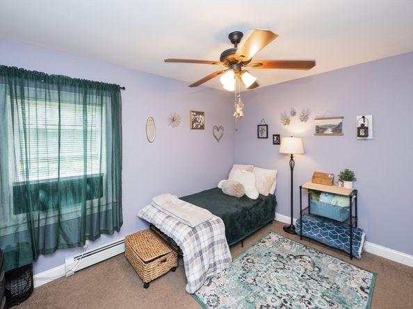 149 Berry Corner Rd, Charlton MA 01507