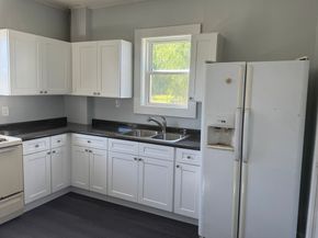 81 Bedford St, Whitman MA 02382