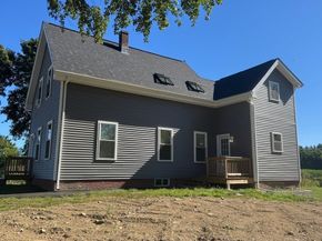 81 Bedford St, Whitman MA 02382