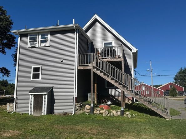 81 Bedford St, Whitman MA 02382