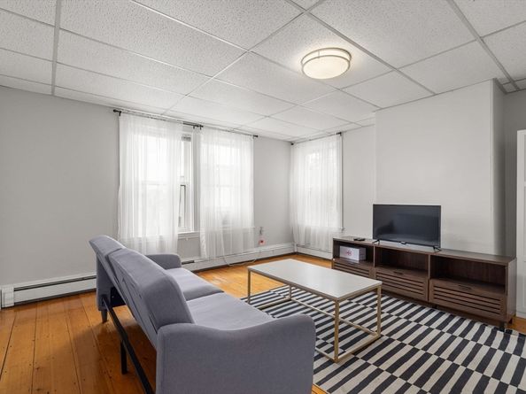 33-35 Howell St, Boston MA 02125