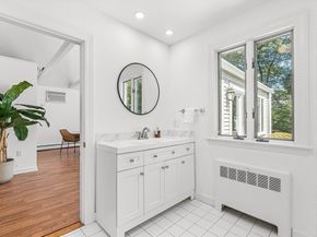 177 Main St, Wayland MA 01778