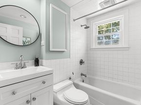 177 Main St, Wayland MA 01778