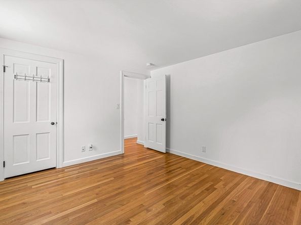 177 Main St, Wayland MA 01778