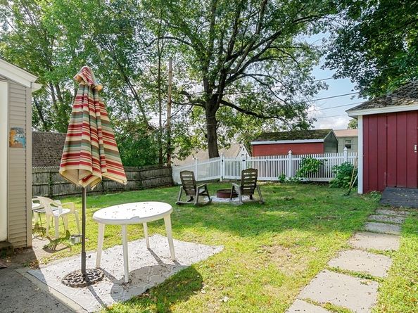 12 Friedel St, Worcester MA 01603