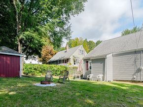 12 Friedel St, Worcester MA 01603