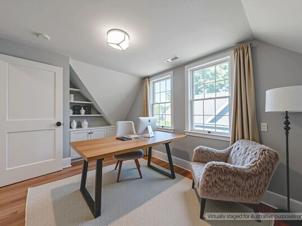 18 Sheridan Ave 18, Medford MA 02155